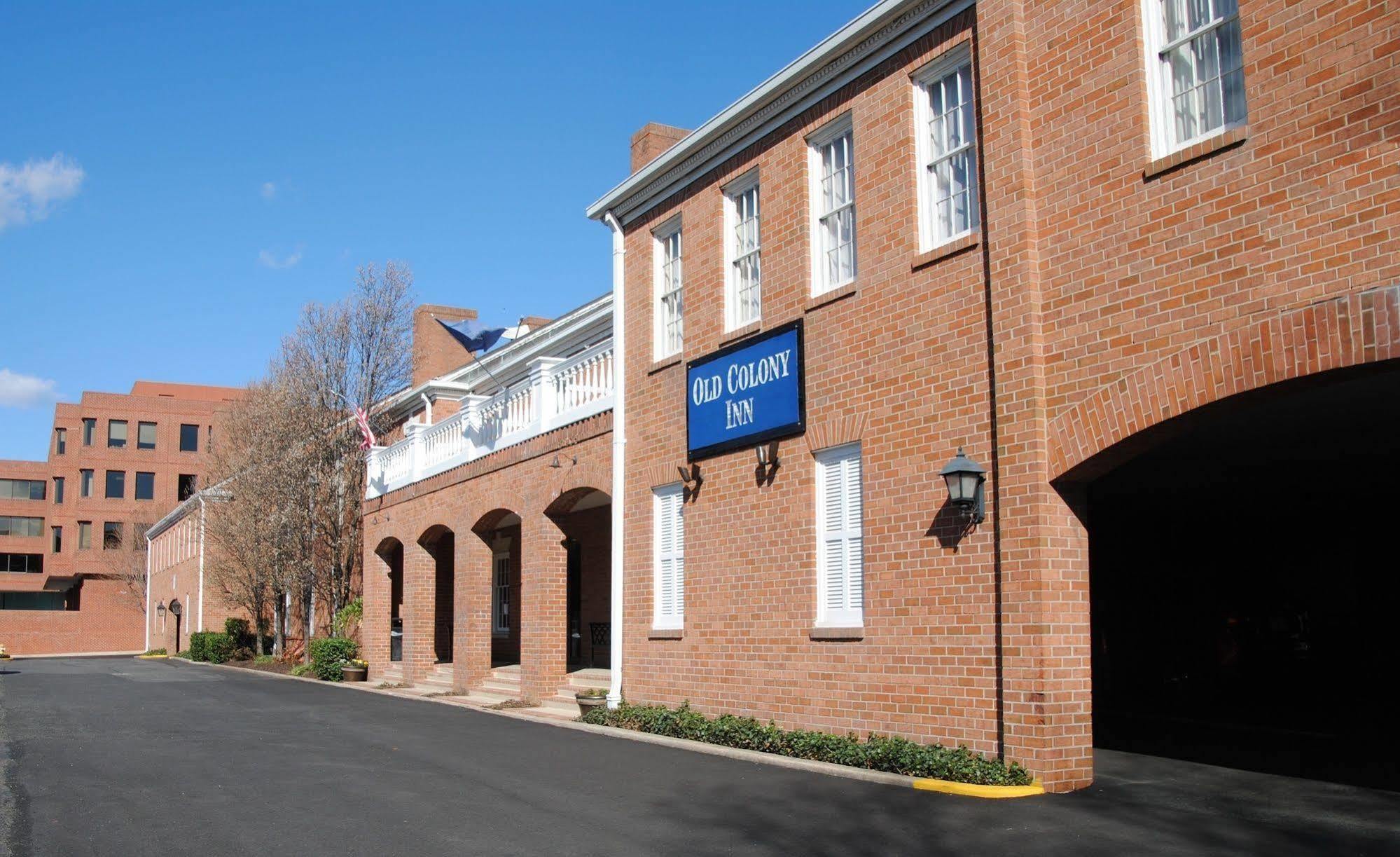 Old Colony Inn Alexandria Exterior photo